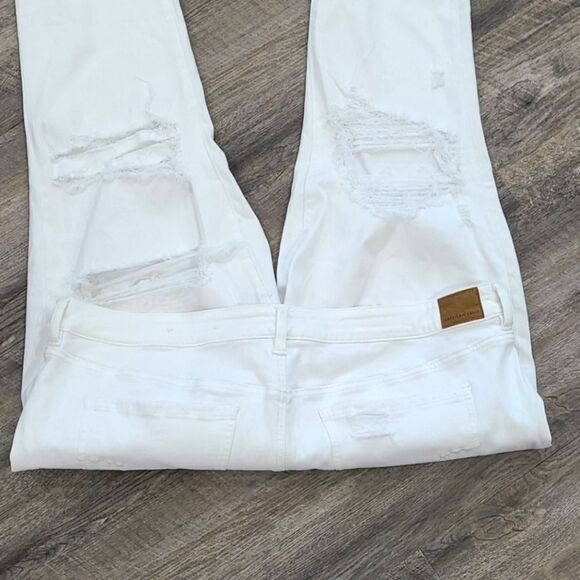 🐢 AE Curvy High-Waisted Destroyed Jegging - Picture 5 of 8